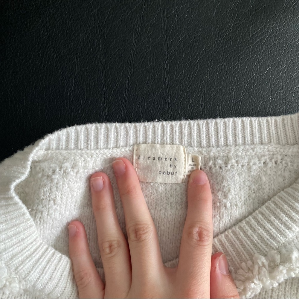 DREAMERS BY DEBUT Cream White Cropped Sweater with Textured Striped Pattern - Picture 4 of 5